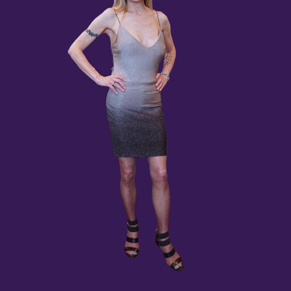 Dress - Picture 1 of 3